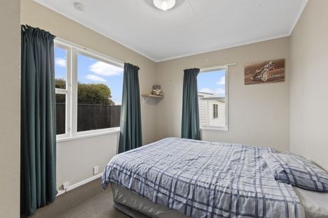 Photo of property in 16 Abraham Crescent, Milson, Palmerston North, 4414