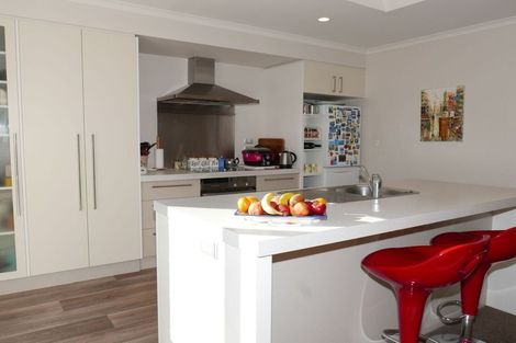 Photo of property in 4 Crofton Road, Harewood, Christchurch, 8051