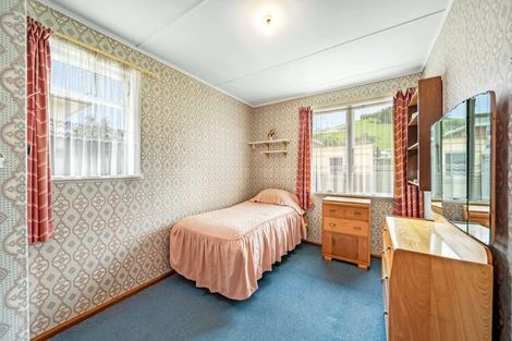 Photo of property in 12 Mclean Street, Oamaru North, Oamaru, 9400