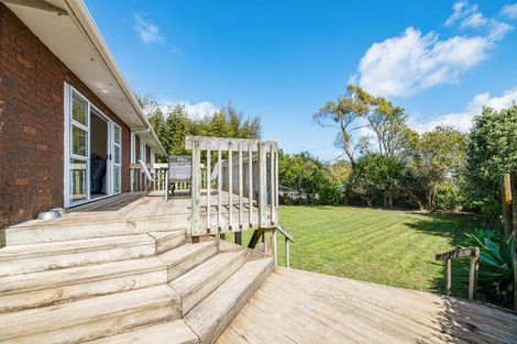 Photo of property in 9 Boler Place, New Lynn, Auckland, 0600