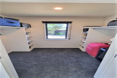 Photo of property in 10 Keats Place, Rolleston, 7614