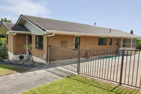 Photo of property in 9 Lachlan Drive, Dinsdale, Hamilton, 3204