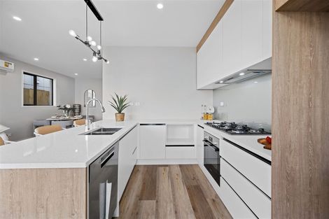 Photo of property in 14 Pohewa Road, Silverdale, 0932