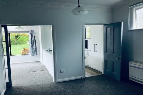 Photo of property in 70 Derwent Street, Island Bay, Wellington, 6023