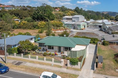 Photo of property in 28 Rayner Road, Huntly, 3700