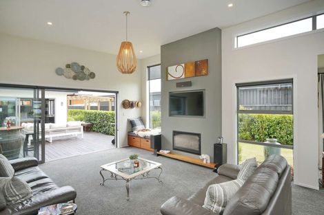 Photo of property in 14 Ardrossan Way, Tai Tapu, 7672