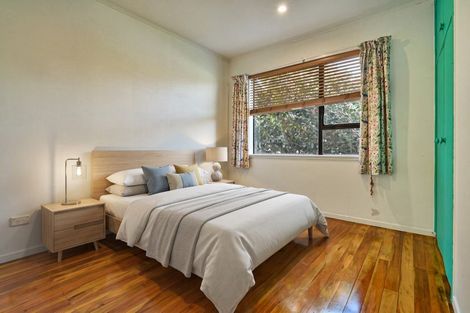 Photo of property in 807 Oxford Street, Saint Leonards, Hastings, 4120