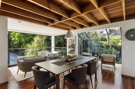 Photo of property in 17b Rangitoto Terrace, Milford, Auckland, 0620