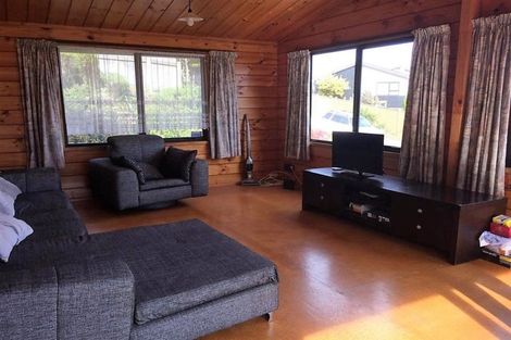 Photo of property in 75 Kanpur Road, Broadmeadows, Wellington, 6035