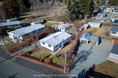 Photo of property in 15 Huxley Place, Twizel, 7901