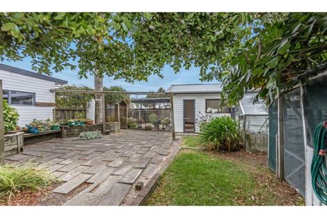 Photo of property in 137 Brightside Road, Stanmore Bay, Whangaparaoa, 0932