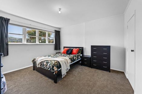 Photo of property in 44 Athlone Crescent, Avalon, Lower Hutt, 5011