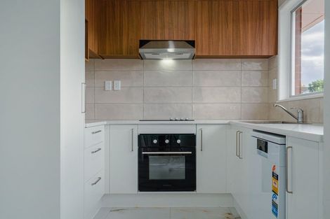 Photo of property in 15 Burndale Terrace, Manurewa, Auckland, 2102