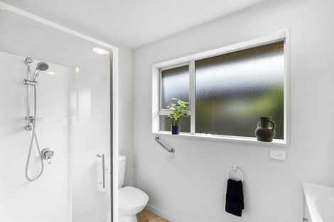 Photo of property in 4/373 Main Road North, Redwood, Christchurch, 8051