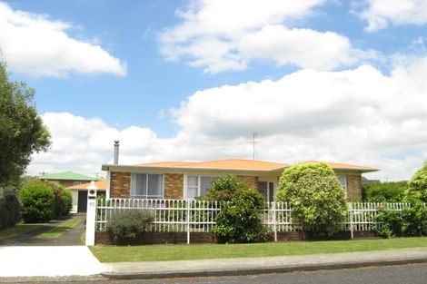 Photo of property in 10 Beresford Street, Pukekohe, 2120