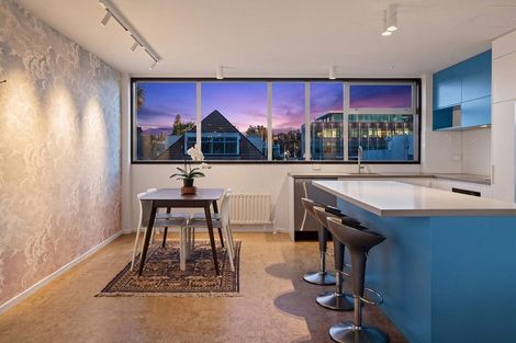 Photo of property in Elizabeth Height Apartments, 8 Elizabeth Street, Tauranga, 3110