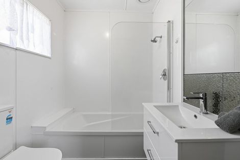 Photo of property in 24a Euan Street, Mangakakahi, Rotorua, 3015