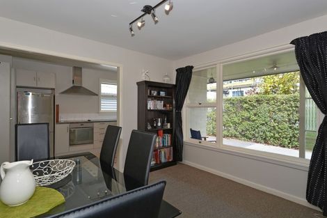 Photo of property in 2/12 Halton Street, Strowan, Christchurch, 8052