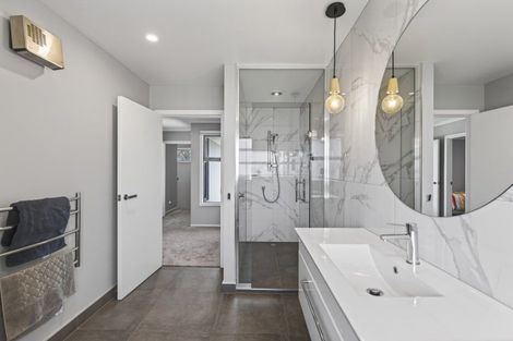 Photo of property in 22 Smith Street, Lepperton, New Plymouth, 4373