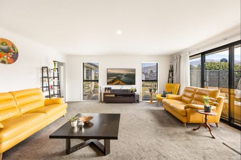 Photo of property in 12 Neason Place, Cromwell, 9310