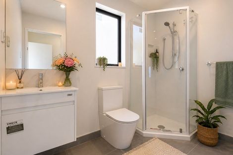 Photo of property in 6b Kaweka Street, New Lynn, Auckland, 0600