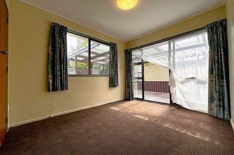 Photo of property in 3 Benita Place, Sunnyvale, Auckland, 0612