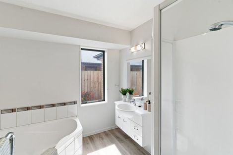 Photo of property in 12 Kinglear Drive, Rolleston, 7614