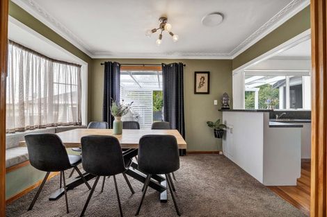 Photo of property in 7 Hursthouse Street, Vogeltown, New Plymouth, 4310