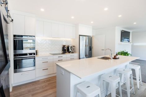 Photo of property in 9 Kanzan Grove, Maewa, Feilding, 4702