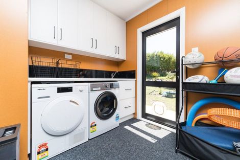 Photo of property in 235e Watershed Road, Bunnythorpe, Palmerston North, 4470