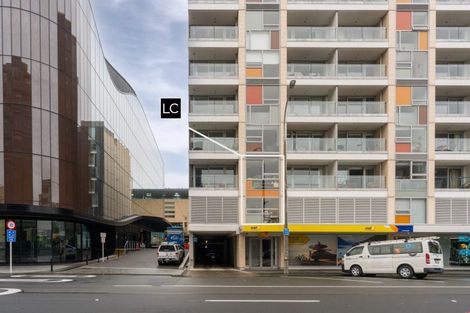 Photo of property in Monument Apartments, 2b/245 Wakefield Street, Te Aro, Wellington, 6011