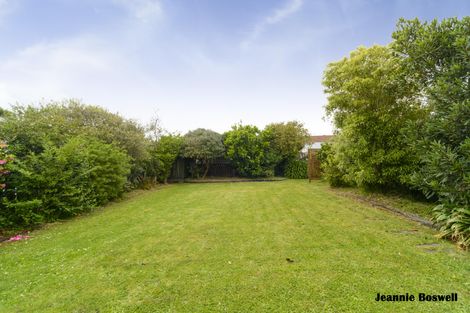 Photo of property in 38 Argyle Avenue, Takaro, Palmerston North, 4410