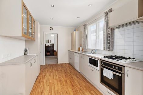 Photo of property in 10 Bruges Avenue, Miramar, Wellington, 6022