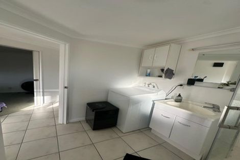 Photo of property in 6 Hume Drive, Hillcrest, Auckland, 0627