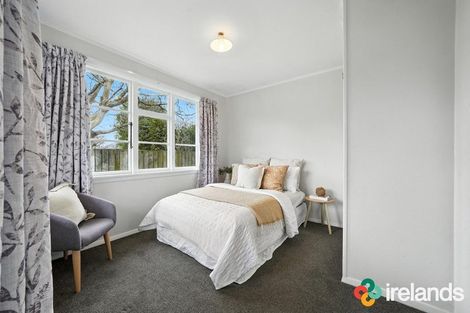 Photo of property in 30 Bateman Avenue, Bryndwr, Christchurch, 8053