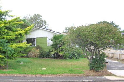 Photo of property in 10 Capricorn Place, Glen Eden, Auckland, 0602