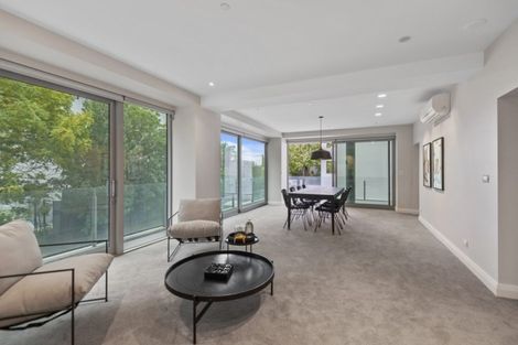 Photo of property in 28ag Carlton Mill Road, Merivale, Christchurch, 8014