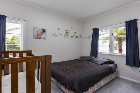 Photo of property in 76 Bell Road, Waiwhetu, Lower Hutt, 5010