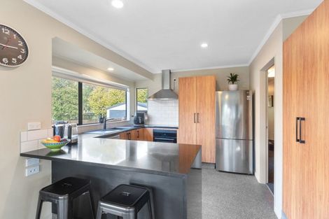 Photo of property in 16 The Avenue, Paraparaumu Beach, Paraparaumu, 5032