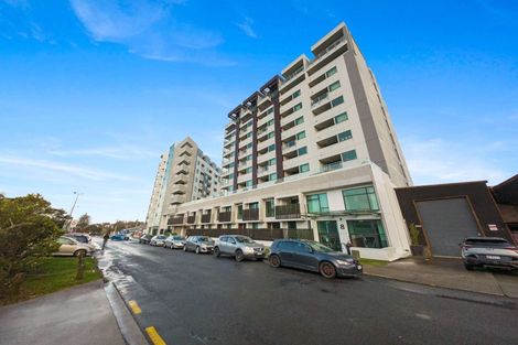 Photo of property in 901/6 Waikumete Road, Glen Eden, Auckland, 0602