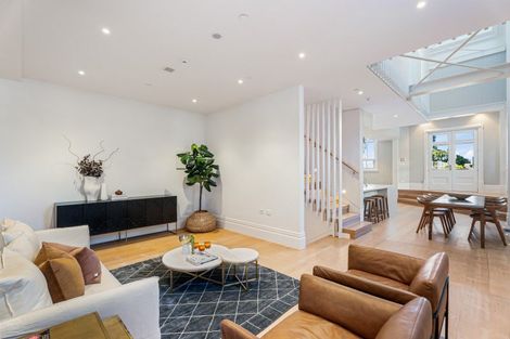 Photo of property in 1/16 View Road, Mount Eden, 1024
