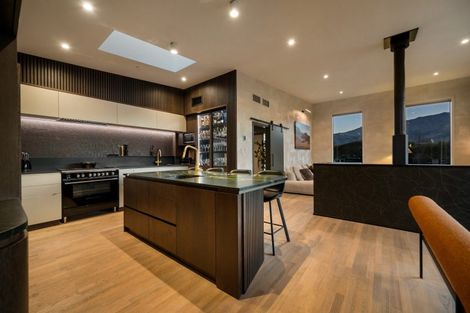Photo of property in 120 Rob Roy Lane, Wanaka, 9305