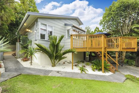 Photo of property in 103 Wirihana Road, Titirangi, Auckland, 0604