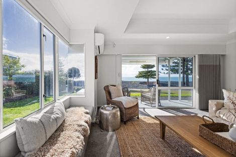 Photo of property in 7 Charles Street, Westshore, Napier, 4110