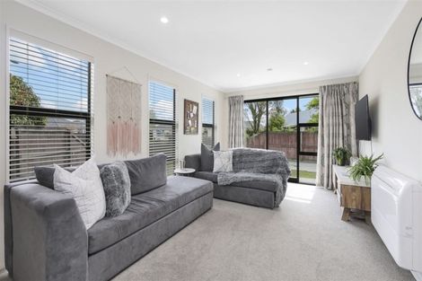 Photo of property in 1/8 Hurst Place, Parklands, Christchurch, 8083