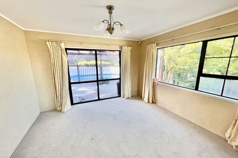 Photo of property in 31 John Downs Drive, Browns Bay, Auckland, 0630