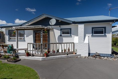 Photo of property in 11 Seyton Street, Stratford, 4332