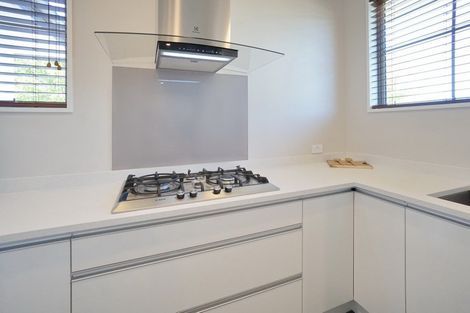 Photo of property in 53 Grayshott Avenue, Casebrook, Christchurch, 8051