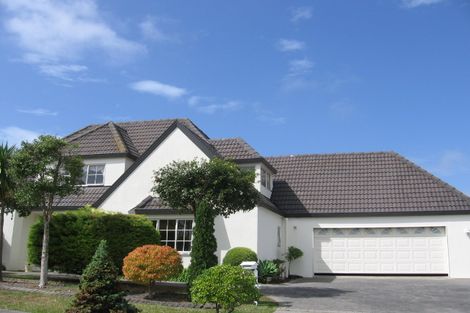 Photo of property in 25 Te Hoe Grove, Pinehill, Auckland, 0632