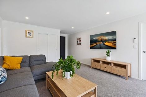 Photo of property in 10 Tanuku Lane, Te Puke, 3119